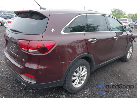 2019 Kia Sorento 2.4L Lx z USA, uszkodzony, nr VIN 5XYPG4A38KG575437